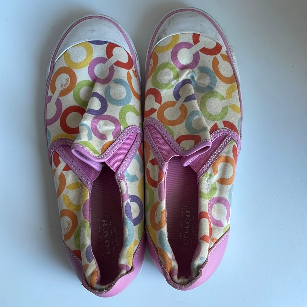 Retro Coach Flats - Picture 2 of 8